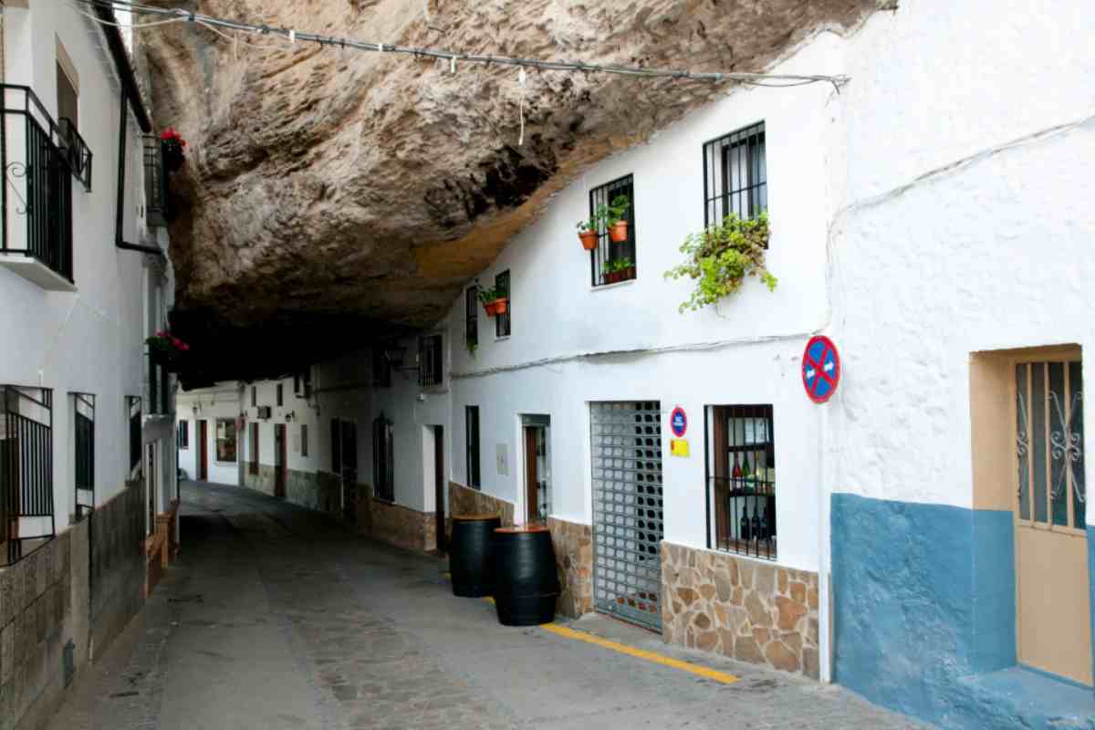 Setenil de las Bodegas